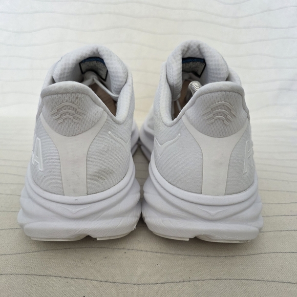 Hoka One One Womens Clifton 9 Triple White Running Sneakers Shoes F27222L Sz 11D - Picture 7 of 14